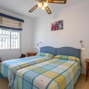 casa-la-intemporal.hotelsinnerja.org/